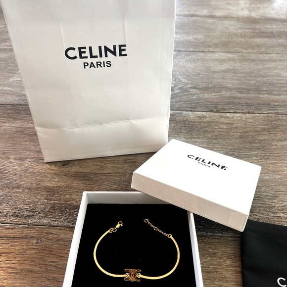 CELINE Triomphe articulated bracelet in Brass with Gold finish- PERFECT gift! - Picture 2 of 10